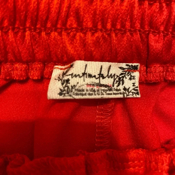 NWT Intimately Free People Red Satin Shorts Sz M - Picture 2 of 4